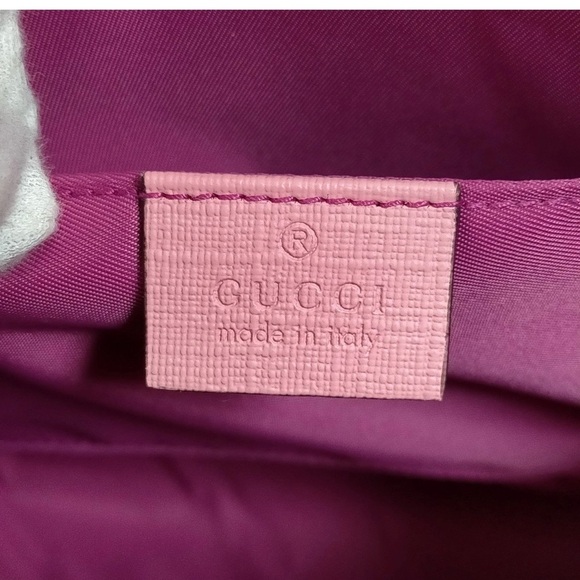 Gucci GG Supreme 3D Strawberry tote bag - Picture 8 of 10